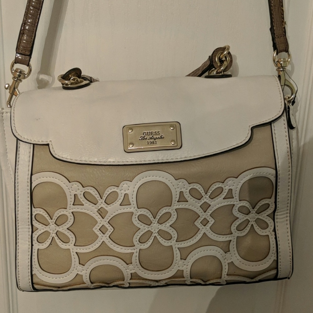Purse - Picture 2 of 4